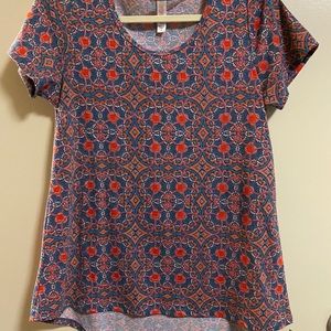 Last chance! LulaRoe Shirt | size XS